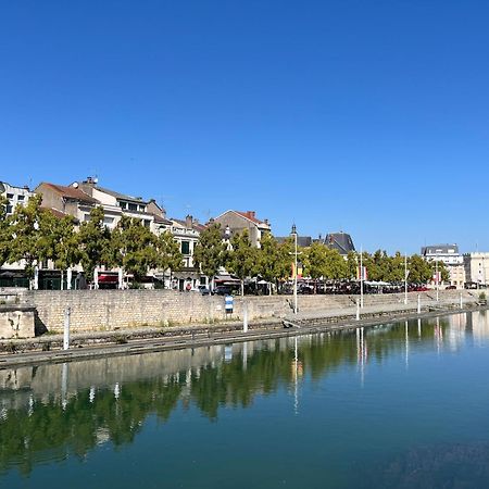 La Cour du Prince: Cozy Ground Floor with Terrace Near Station Verdun-sur-Meuse Exterior photo